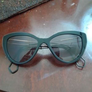 Miu miu black cateye sunglasses